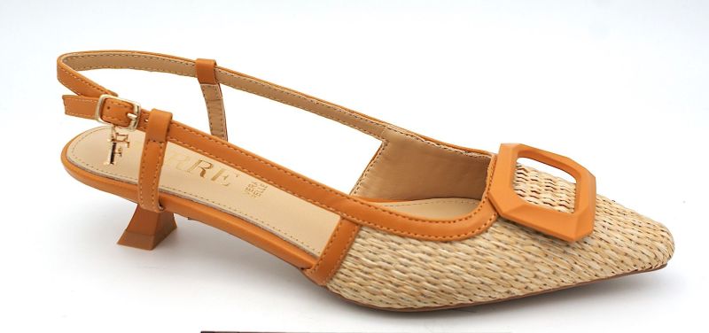 FERRE low heel sandal