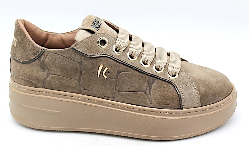KEYS sneaker