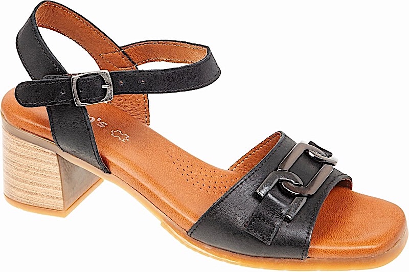 ADAM'S SHOES leather low heel sandal