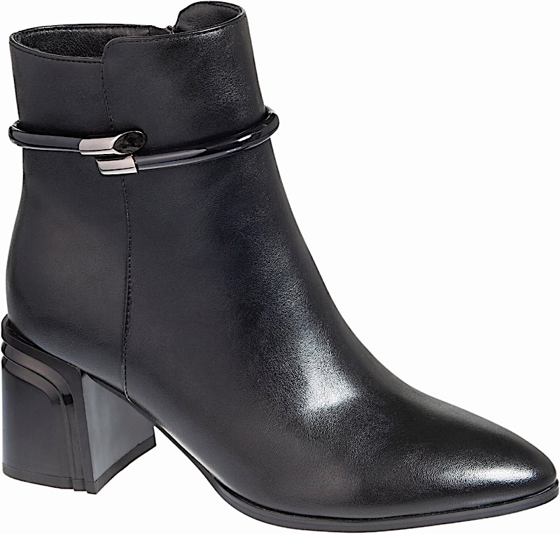 ADAM'S SHOES boot with square heel